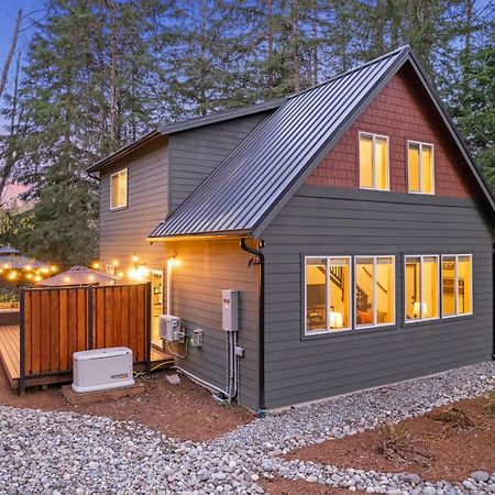 Hikers Haven With Hot Tub - Near Mt Rainier! Βίλα Ashford Εξωτερικό φωτογραφία
