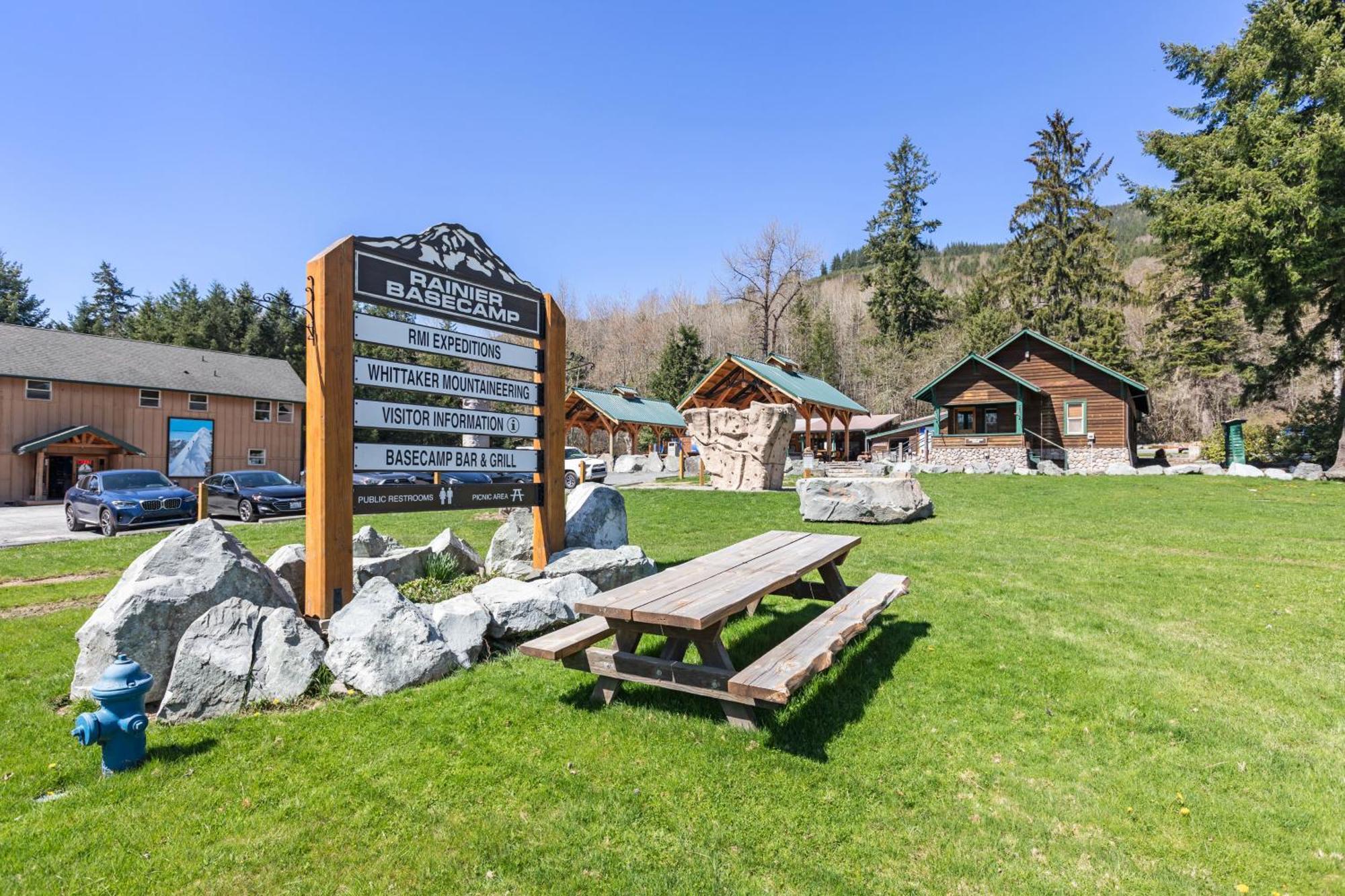 Hikers Haven With Hot Tub - Near Mt Rainier! Βίλα Ashford Εξωτερικό φωτογραφία