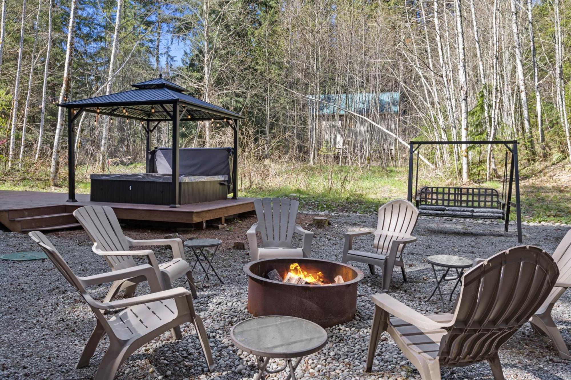Hikers Haven With Hot Tub - Near Mt Rainier! Βίλα Ashford Εξωτερικό φωτογραφία